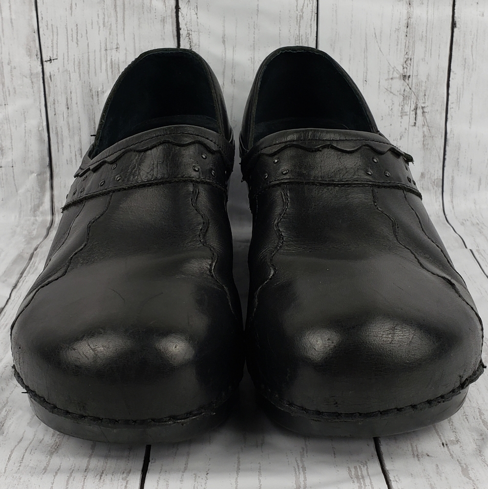 368ugs Dansko 3820020200 Hailey clogs 41 ( 10.5-11)